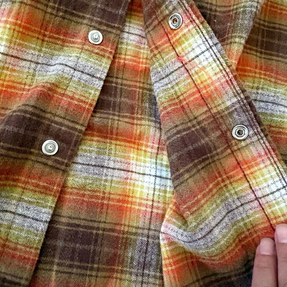 Pendleton Flannel Snapfront medium - Picture 3 of 13